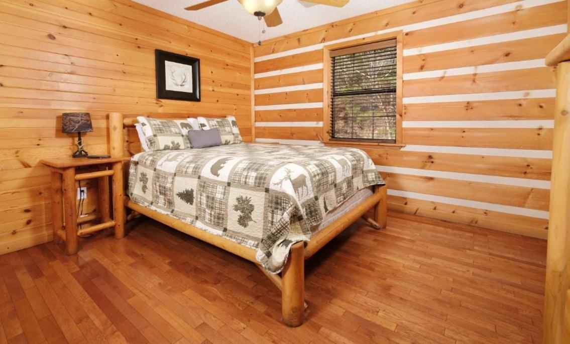 Smoky View With A Twist Βίλα Pigeon Forge Εξωτερικό φωτογραφία