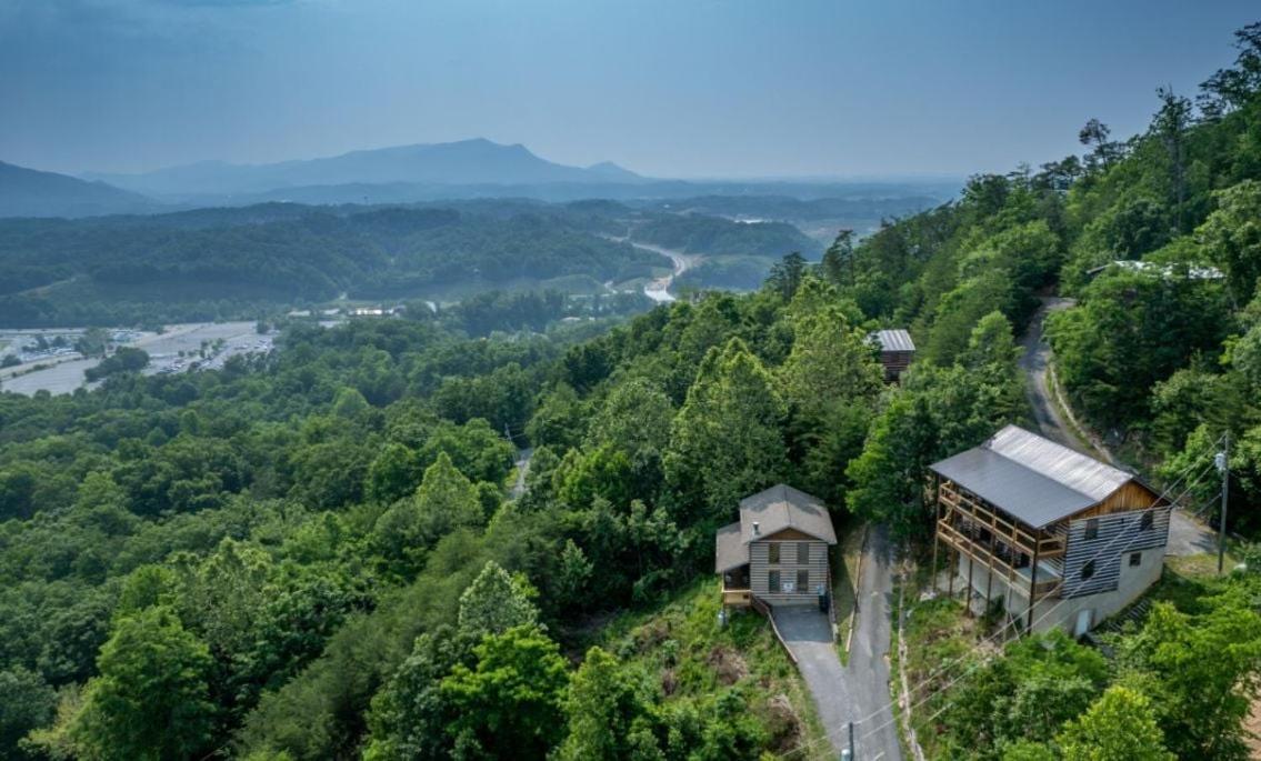 Smoky View With A Twist Βίλα Pigeon Forge Εξωτερικό φωτογραφία